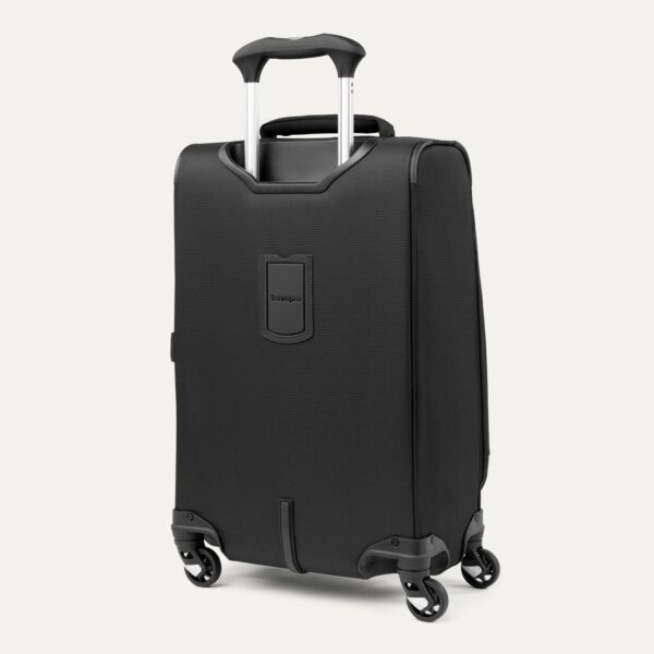 Maxlite® 5 Carry-On Spinner