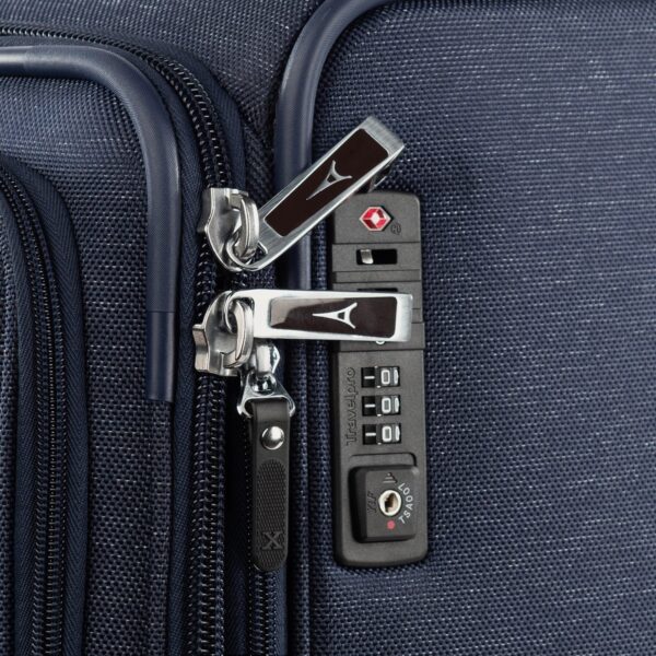 Platinum® Elite Large Check-In Spinner
